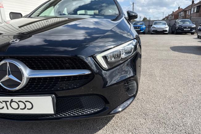 MERCEDES-BENZ A Class Photo 29