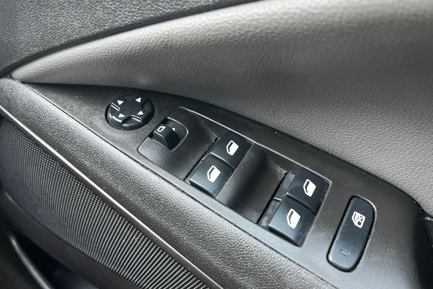 Vauxhall CROSSLAND X Photo 15