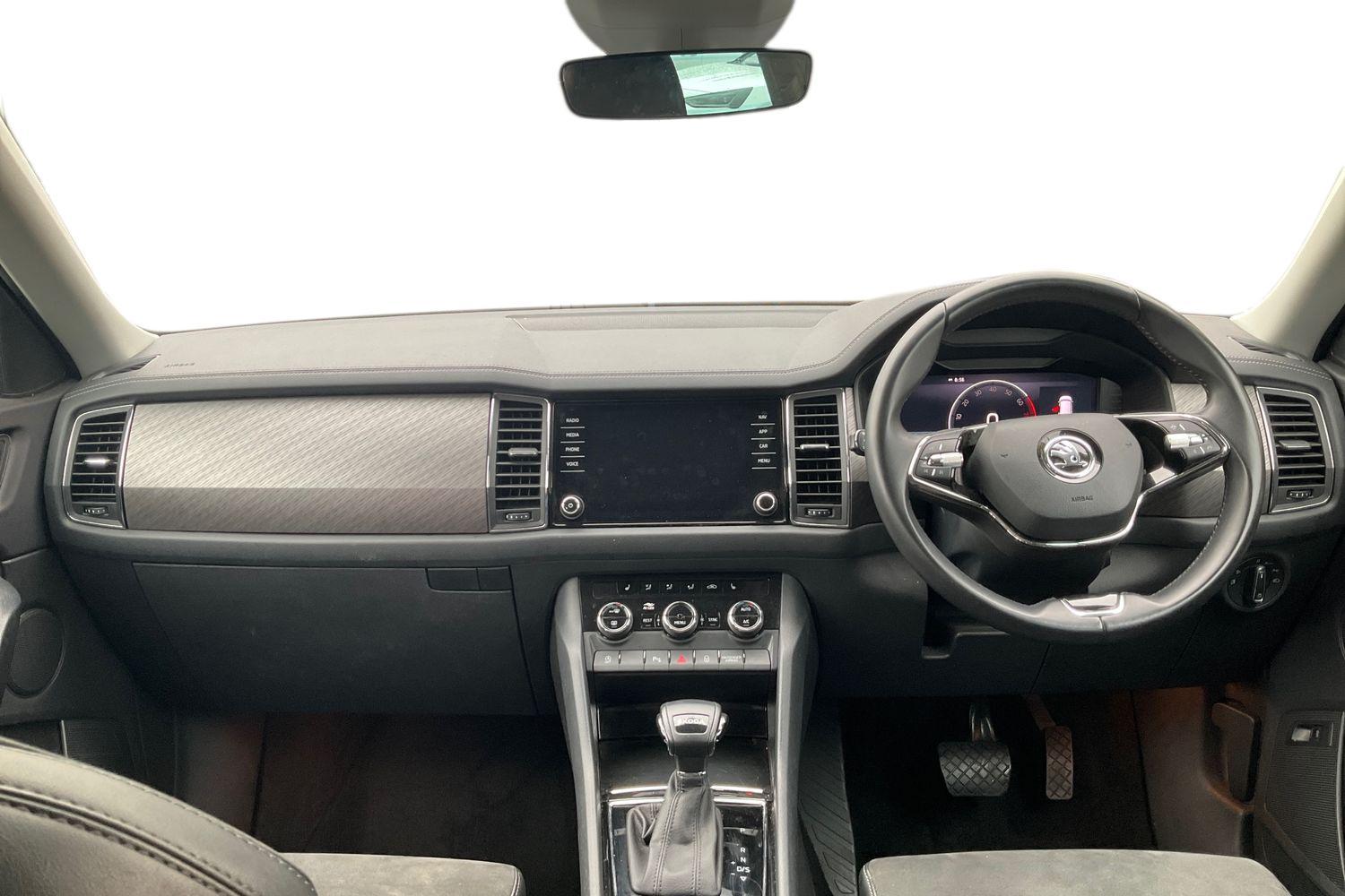 Skoda KODIAQ Photo 9