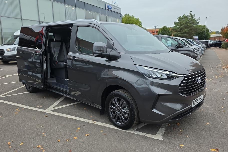 Used Ford TOURNEO CUSTOM 28