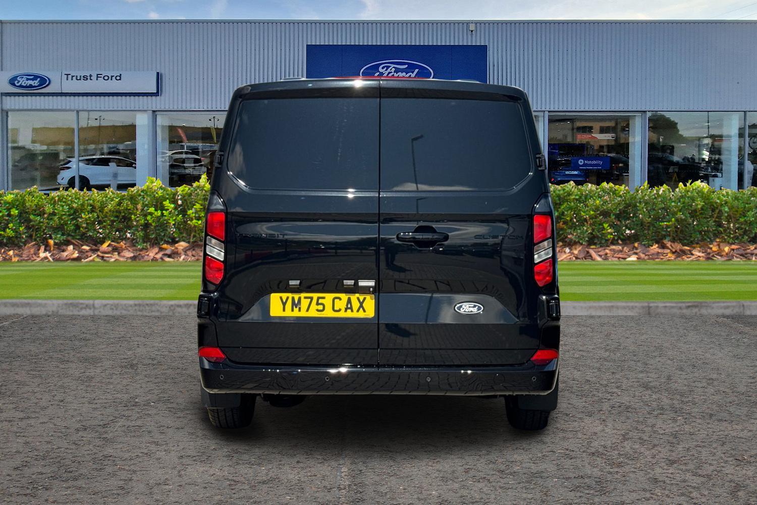 Ford TRANSIT CUSTOM Photo 12