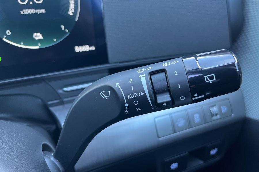 Hyundai KONA Photo autoimg-3558da33870d26bda33ef5aee23914fc3cfaf52d.jpg