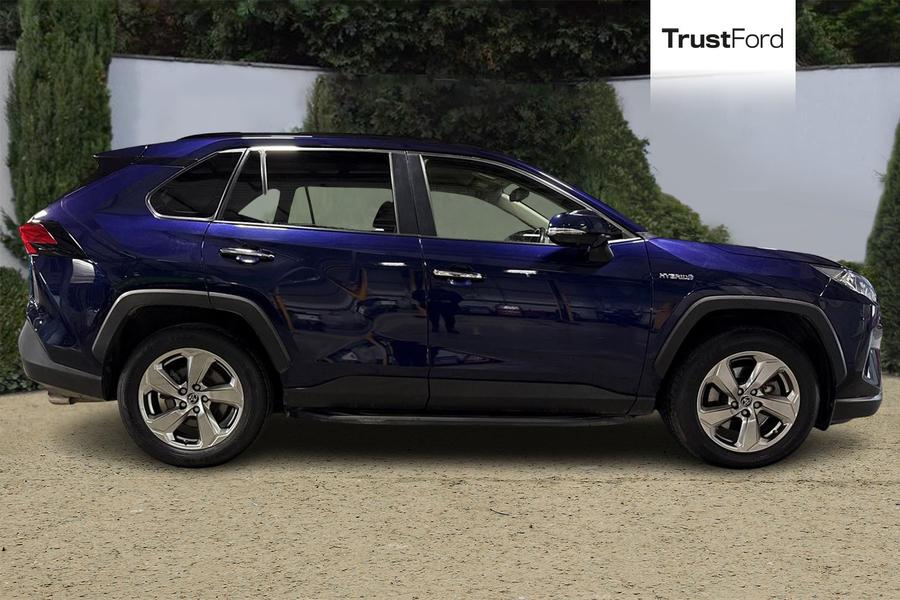 Toyota RAV4 Photo autoimg-355ab41ff31b44e0d944d1486cb15e202a1445d4.jpg