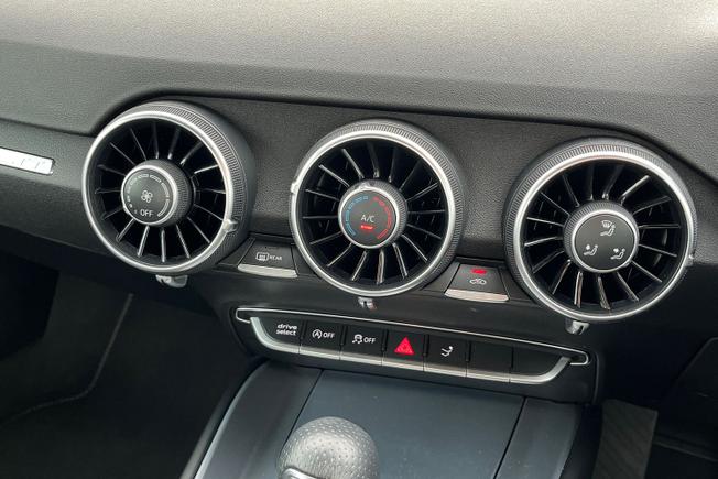 Audi TT Photo 37