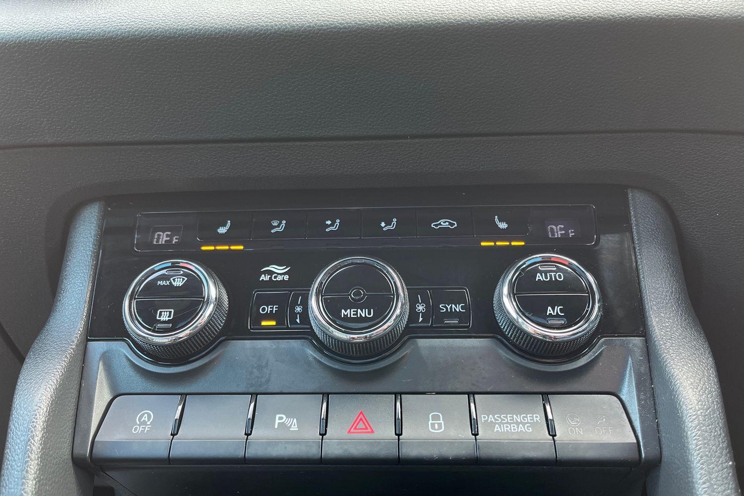 Skoda KAROQ Photo 27