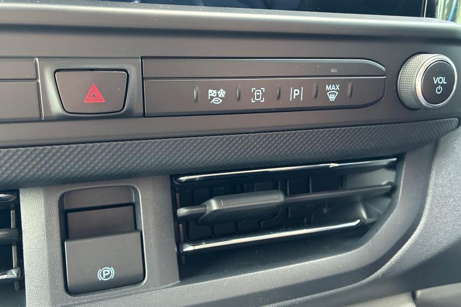Ford TRANSIT CUSTOM Photo autoimg-356425c4b8421522de888f68578636c2d6c816cb.jpg
