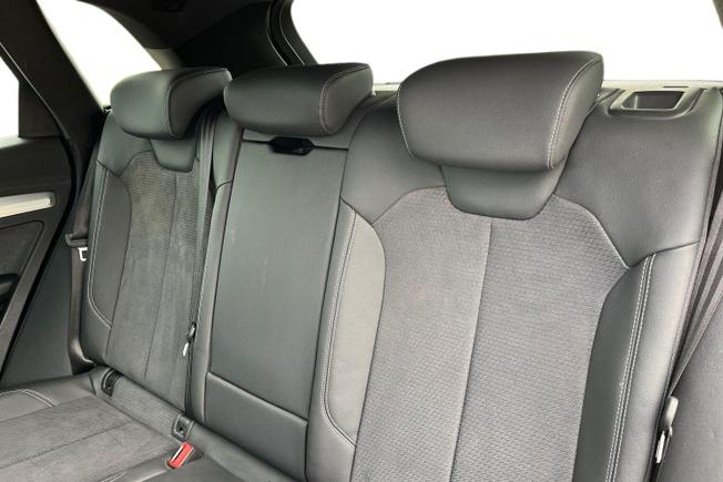 AUDI Q5 Photo 9