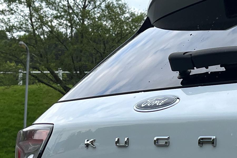 Ford KUGA Photo autoimg-3576e7fd7b88300d258ac3c464e854dd7480b1b8.jpg