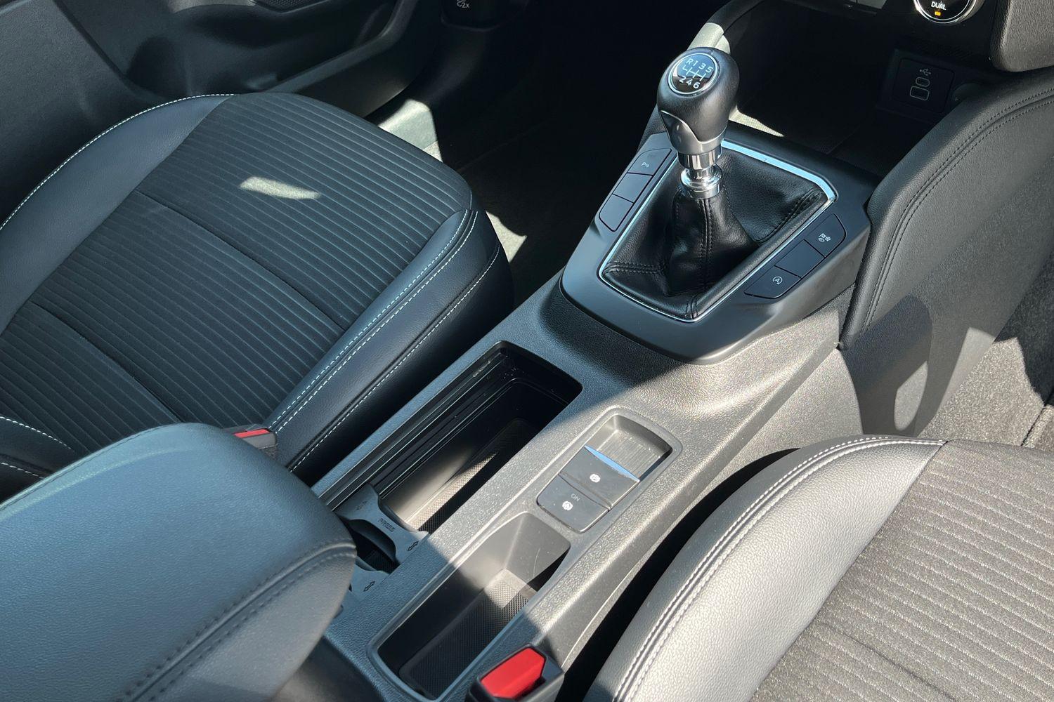 Ford Kuga Photo 36