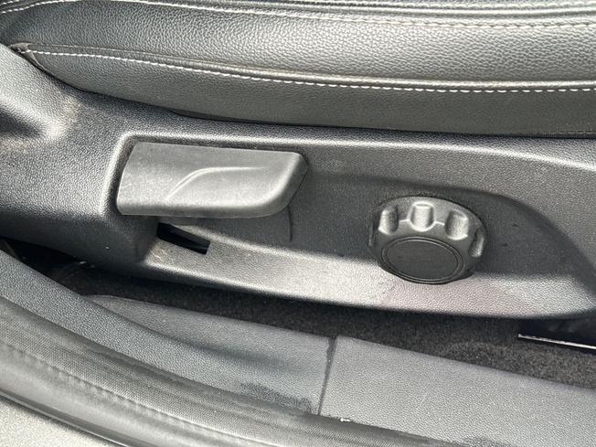 FORD Fiesta Photo 47
