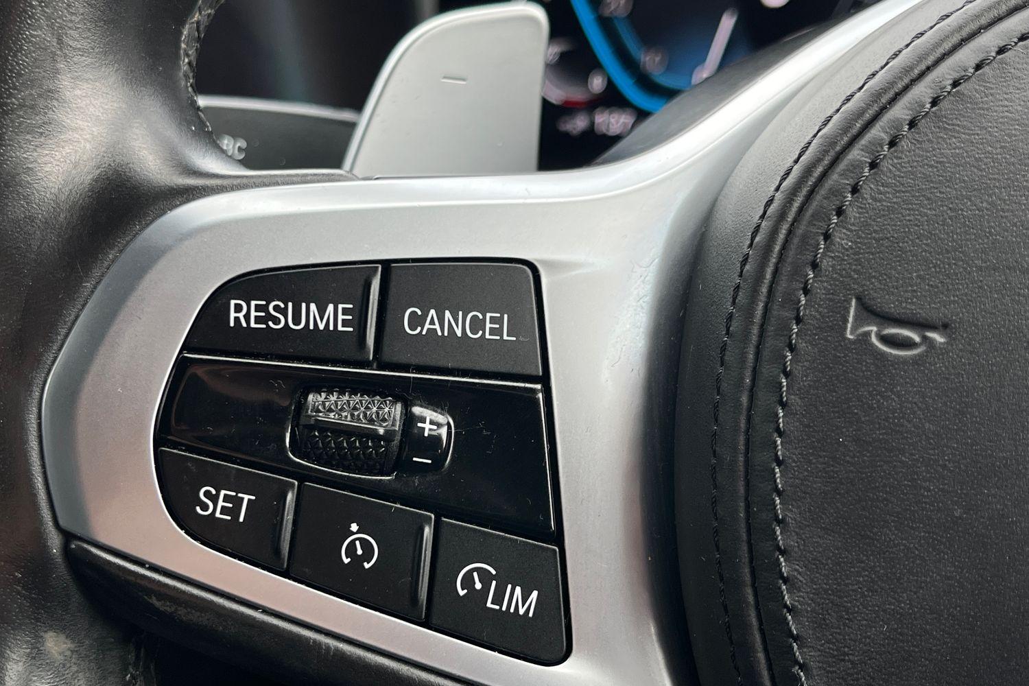 BMW 3 Series Photo 24