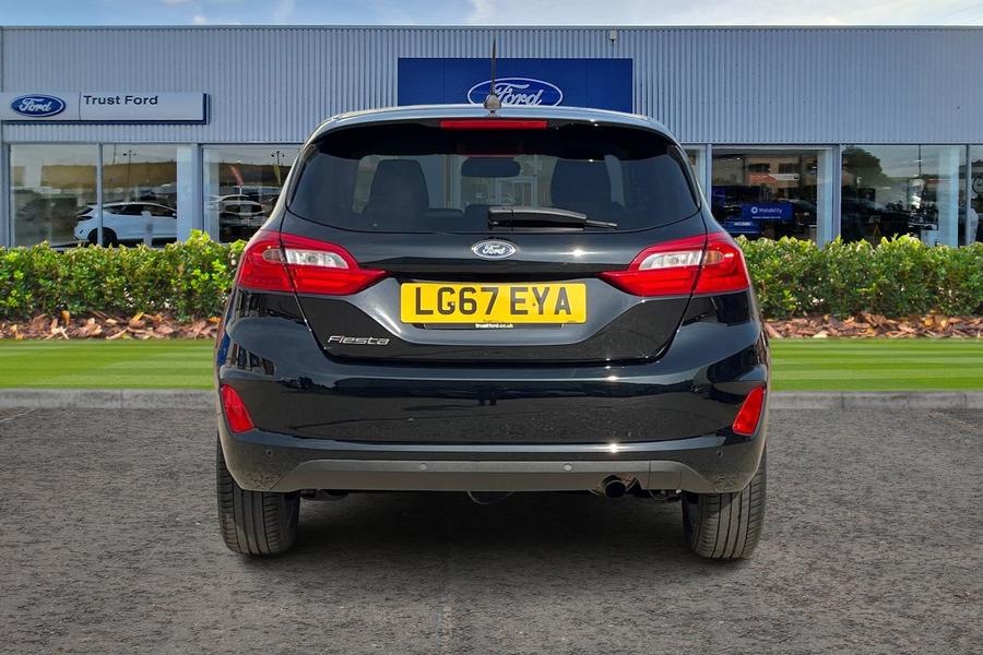 Ford Fiesta Photo autoimg-358261417a97d64cc7c672e0bbf2264aac5e46e9.jpg