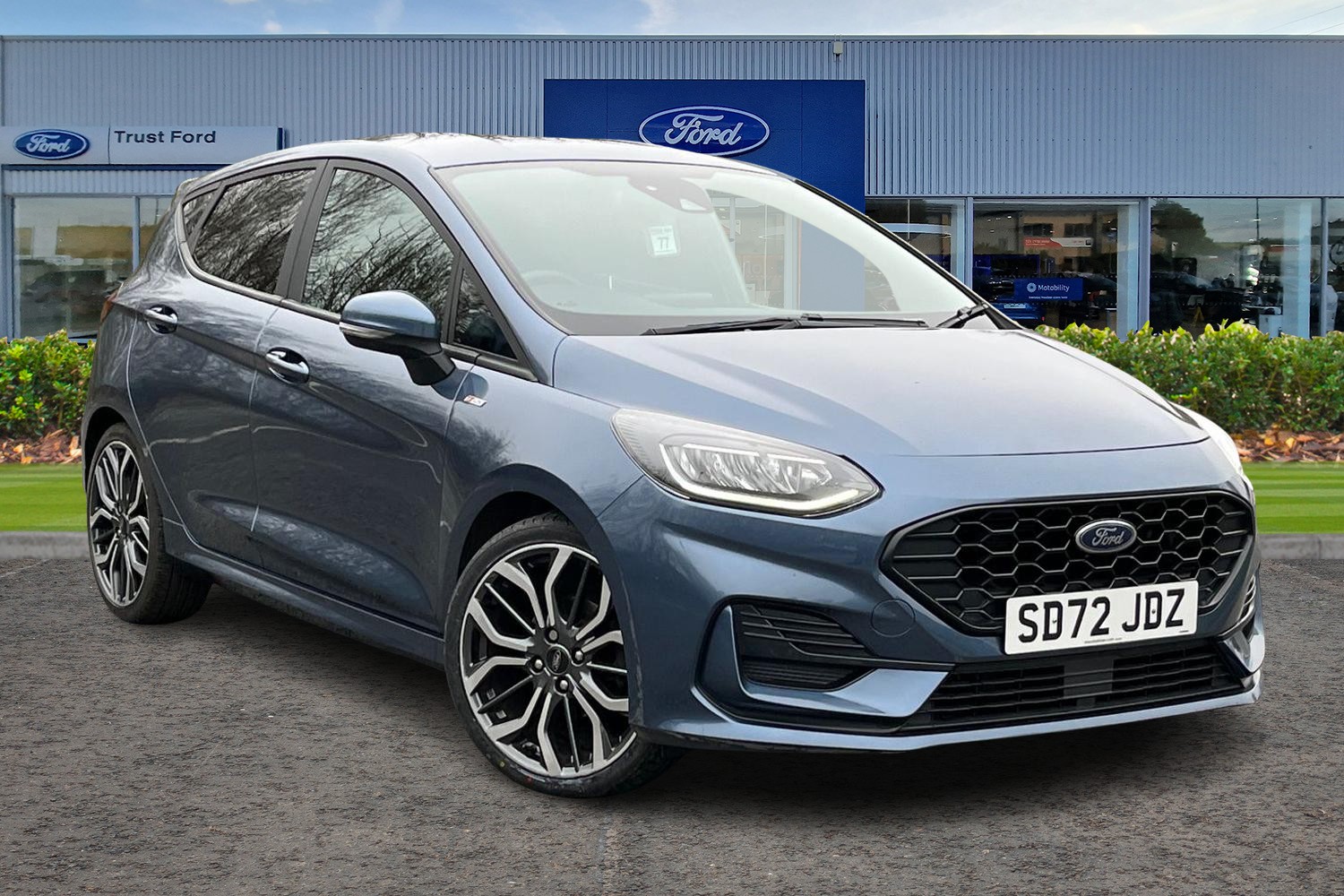 Ford FIESTA Photo 0