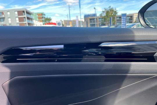 Volkswagen T-roc Photo autoimg-3588fdc504ff4e8f1cdf6df6f9277947277dd680.jpg