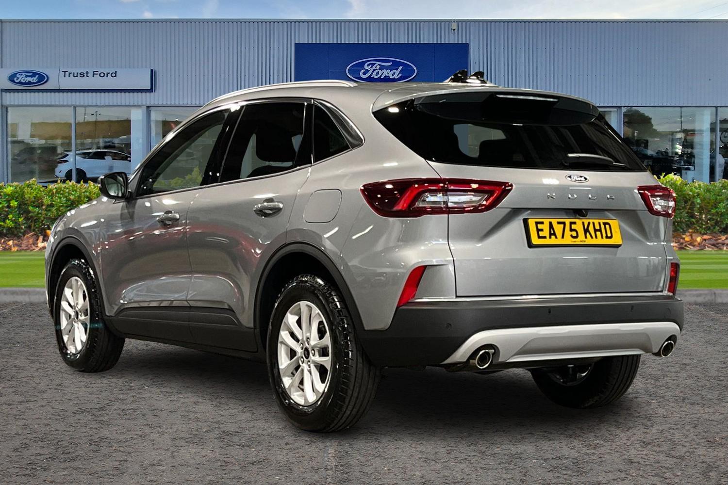 Ford Kuga Photo 1