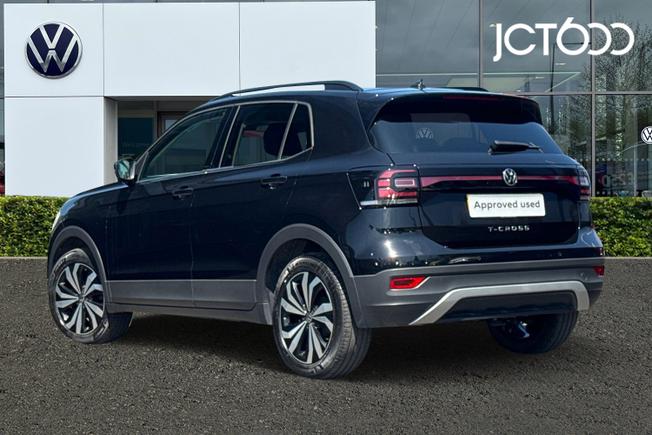 VOLKSWAGEN T-Cross Photo 3