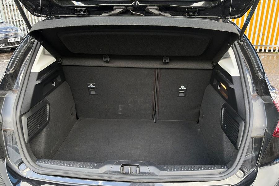 Ford Focus Photo autoimg-35914dc24c829162cfe73c5a52437bb0d8ba5a69.jpg