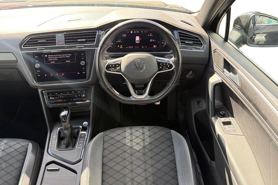 Volkswagen TIGUAN Photo autoimg-3595909780ae3fb54df6fa635cf45958bb0513e6.jpg