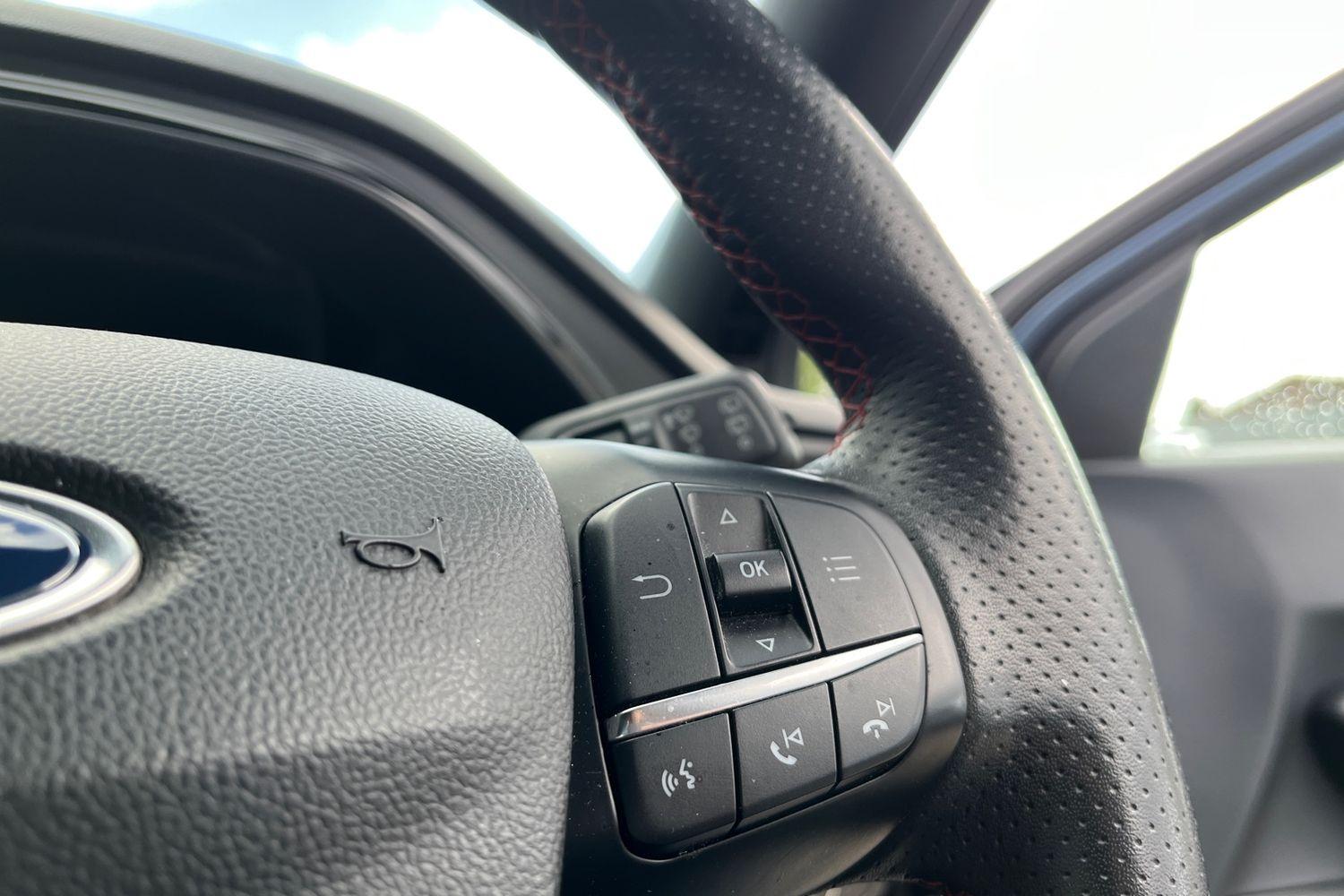 Ford FOCUS Photo 26