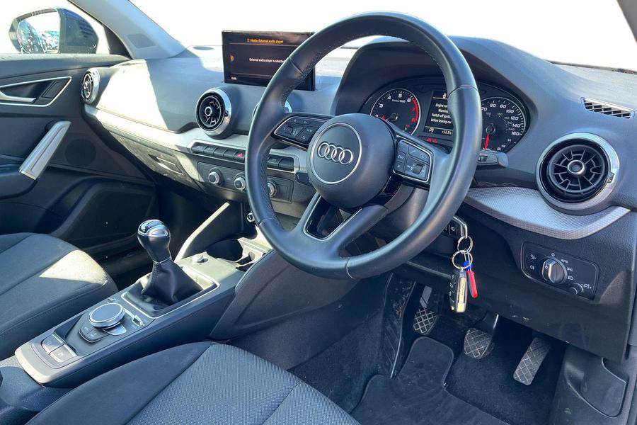 Audi Q2 Photo autoimg-359a699cb5934ba9a30213af2225a7da15518c00.jpg