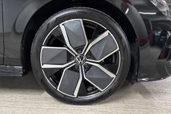 VOLKSWAGEN Golf Photo 5