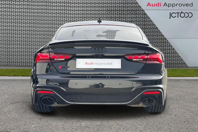 Audi RS5 Photo 8