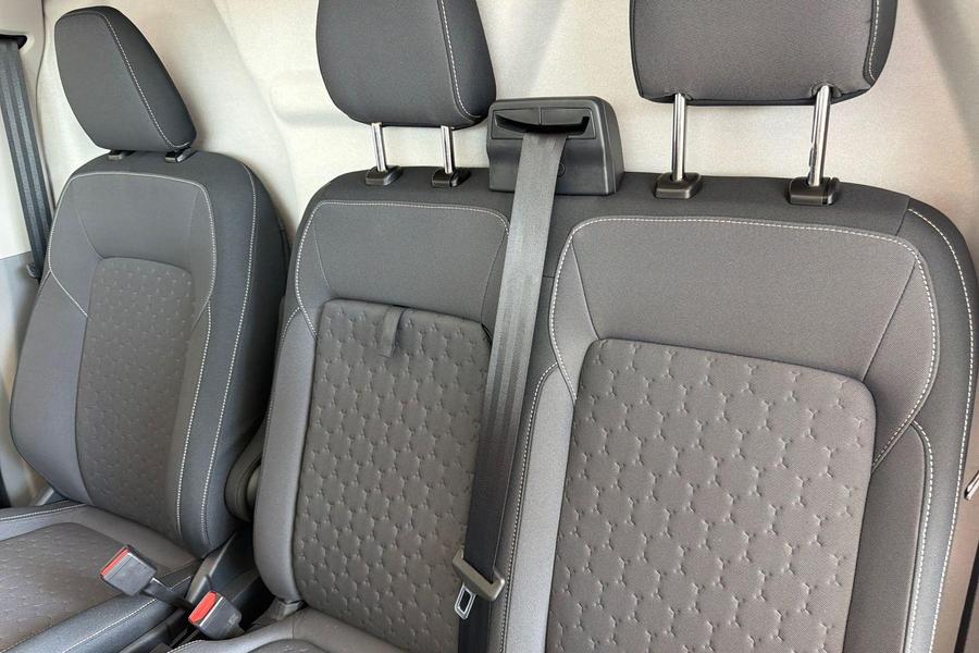 Ford TRANSIT CUSTOM Photo autoimg-359e223f540a4d072f1a0f8d51baaa6c33efc5f6.jpg