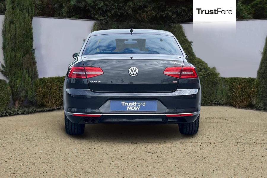 Volkswagen PASSAT Photo autoimg-359e604770274df04b1a80096111feb37199118f.jpg