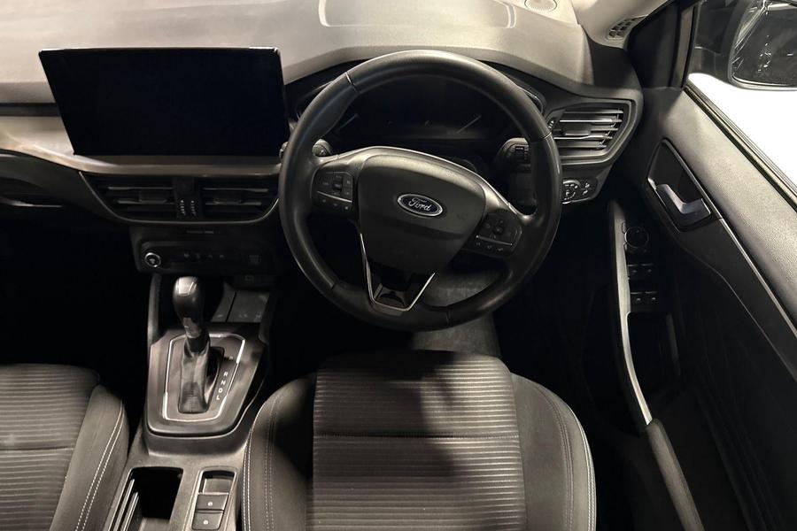 Ford FOCUS Photo autoimg-359eab476132dd9d5c0038a9505900a694538a89.jpg