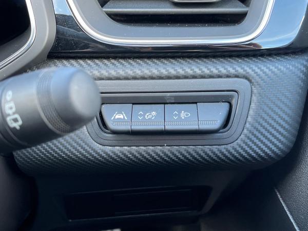 Renault Captur Photo autoimg-35a042c259082b14a2861f923e5ac935bb19ef4d.jpg