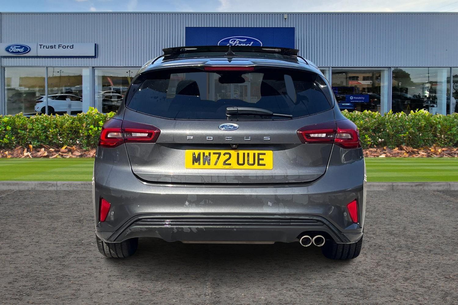Ford Focus Photo 6