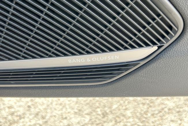 AUDI A4 Photo 40