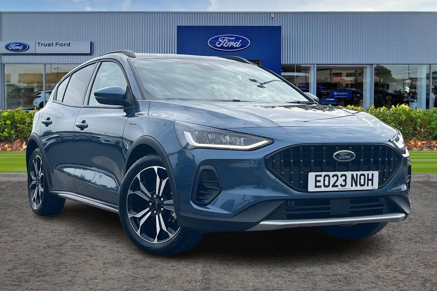 Ford Focus Photo 0