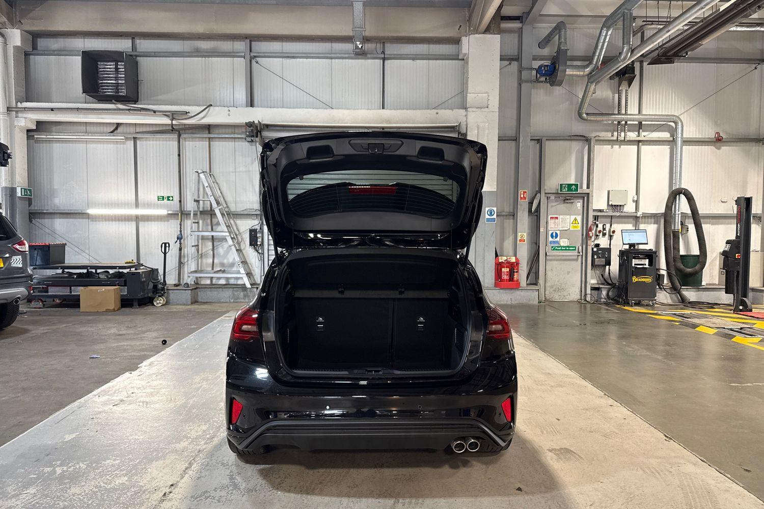 Ford FOCUS Photo 20