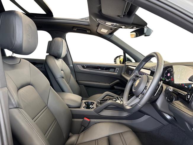 PORSCHE Cayenne Photo 11