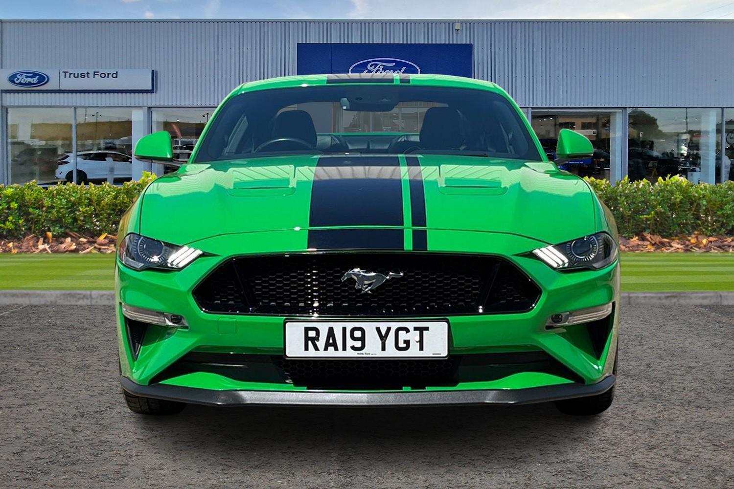 Ford Mustang Photo 5