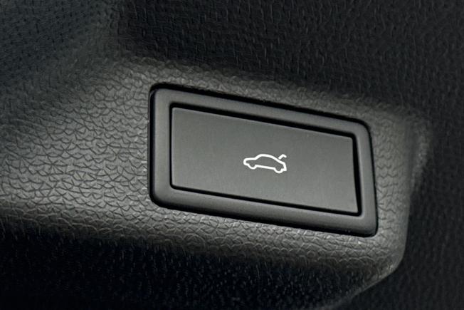 VOLKSWAGEN Id. Buzz Photo 47