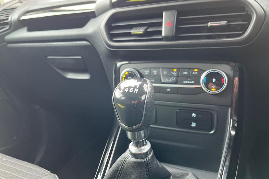 Ford ECOSPORT Photo autoimg-35b80b3c33d1a8b63ae7a57c99294b001db5745e.jpg