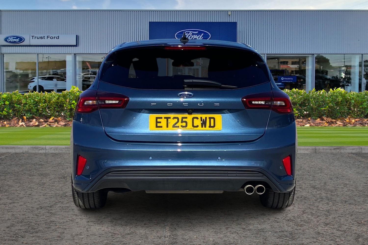 Ford FOCUS Photo 6