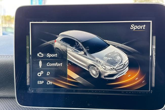 MERCEDES-BENZ A Class Photo 25