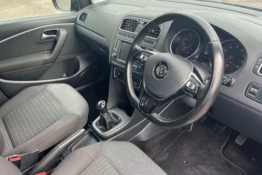 Volkswagen Polo Photo autoimg-35c8c001d71fa8069dc3d083c9a24dfe539bb930.jpg