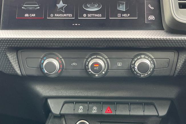 AUDI A1 Photo 28