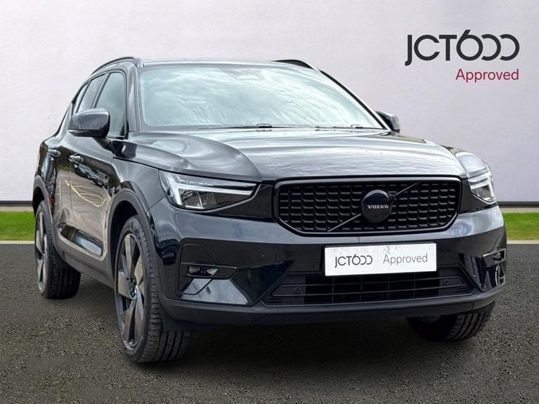 Used VOLVO Xc40