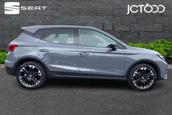 SEAT Arona Photo 4