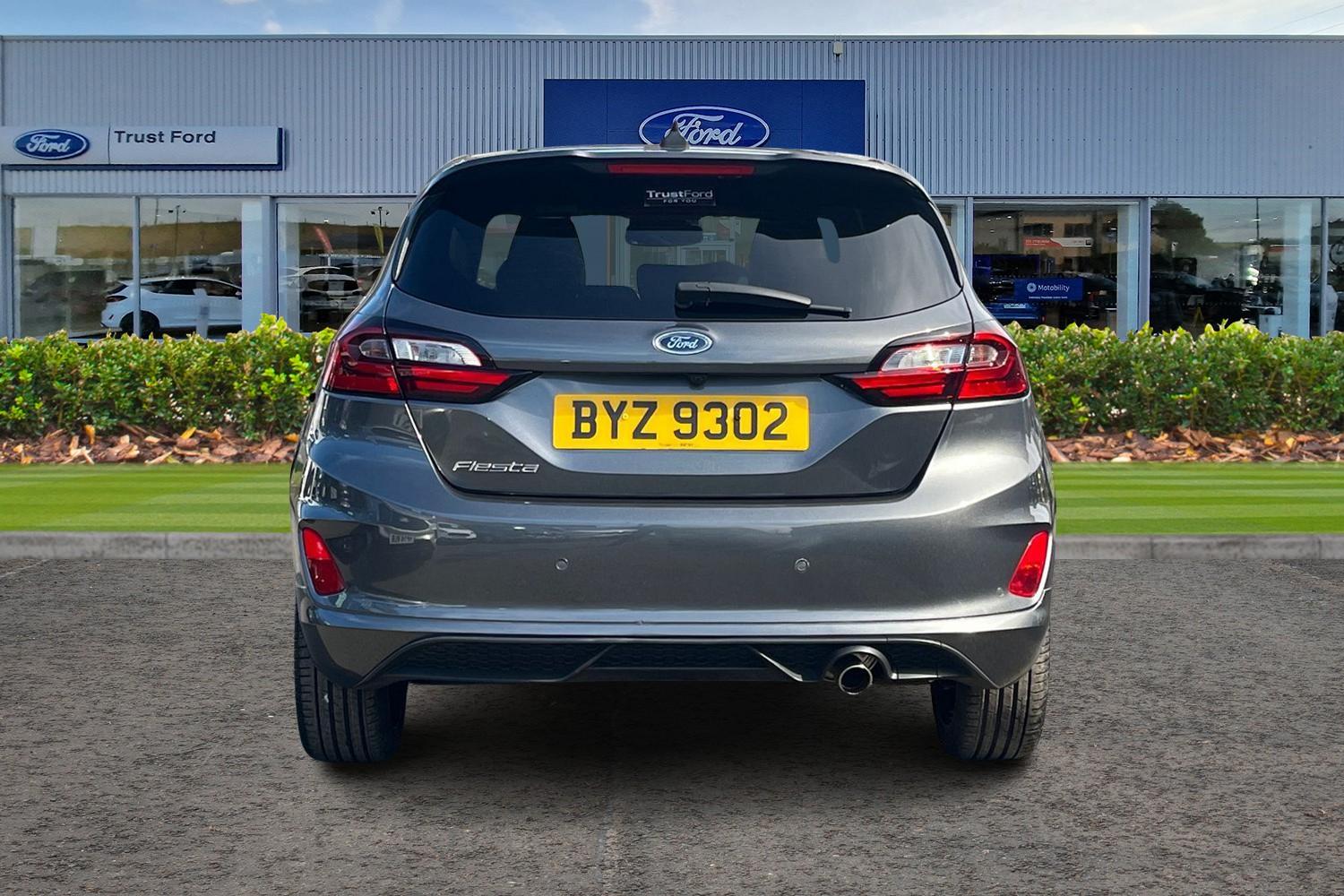 Ford FIESTA Photo 6