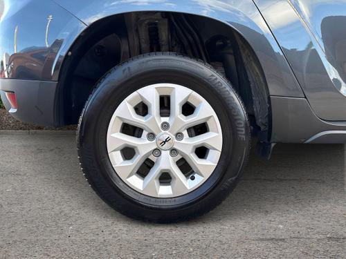 Dacia DUSTER Photo autoimg-35d5e28f46a8643efe3849cbad3195a14b2e7bfa.jpg