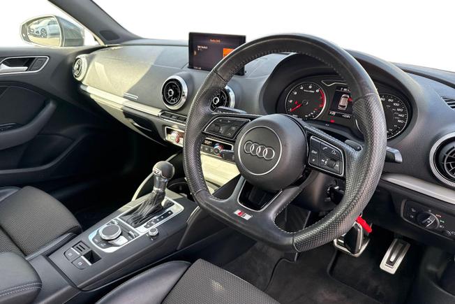 AUDI A3 Photo 6