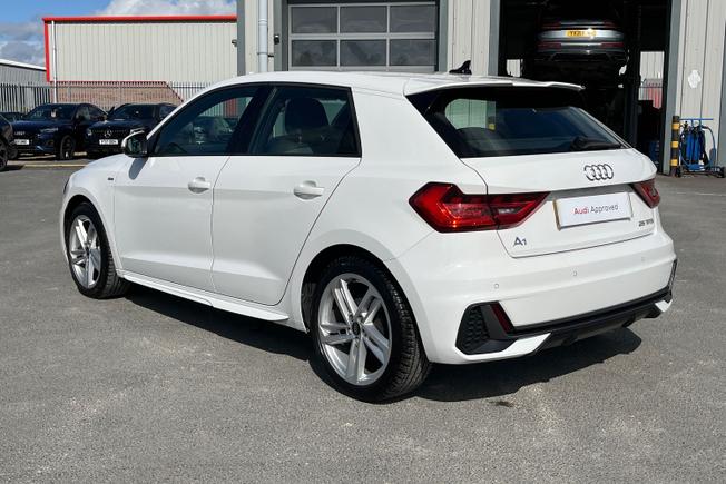 Audi A1 Photo 27
