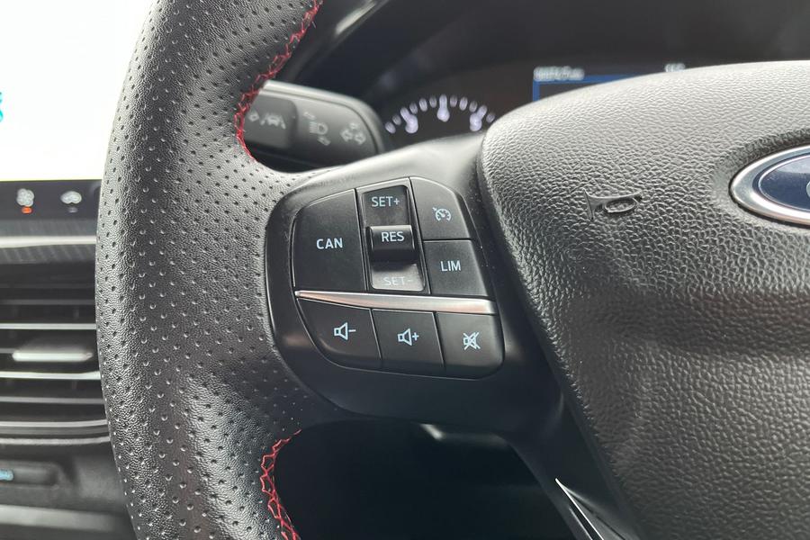 Ford FOCUS Photo autoimg-35dab6786ea253f760c1572ed92b7fa260a32db2.jpg