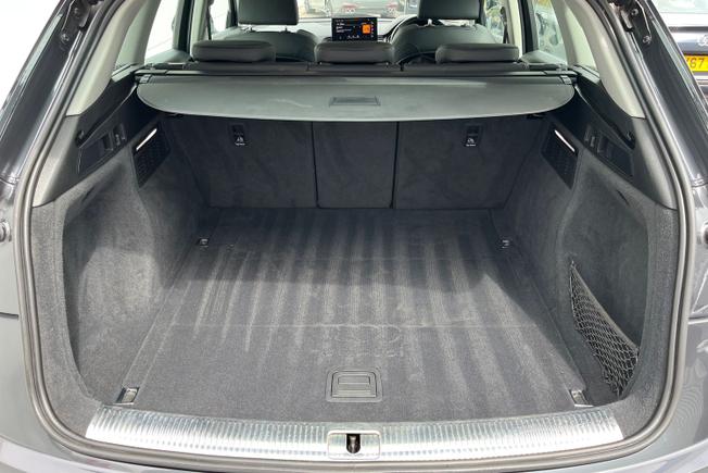AUDI Q5 Photo 12
